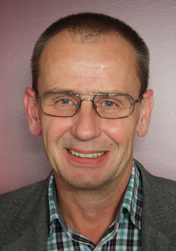 Dr. Bodo Klein Dr. Bodo Klein
